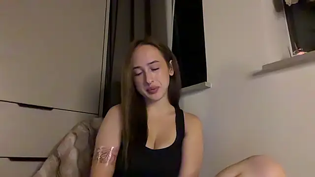 Angel-Liza live cam on StripChat