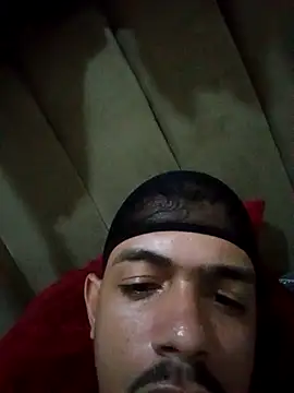 blanquito_leche live cam on StripChat