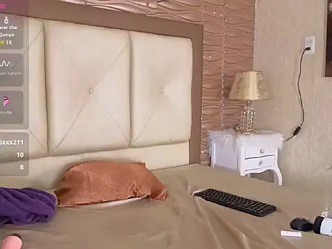 sun_eyesx live cam on StripChat
