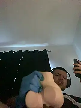 GusanoDelicioso live cam
