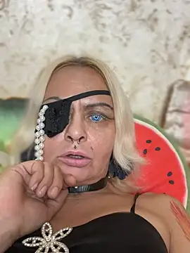Gardener_of_Illusions live cam