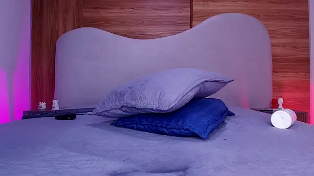 mia_stanfort live cam