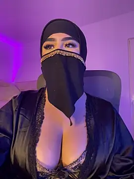 Yasmin_cute live cam on StripChat