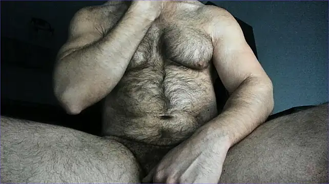 Hugealphabeast