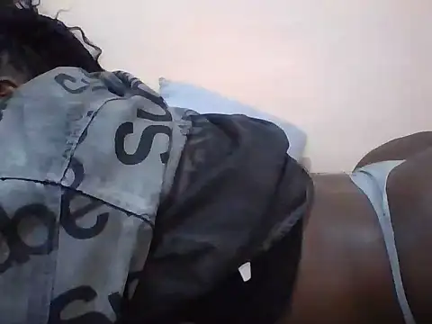 remmy_luna2