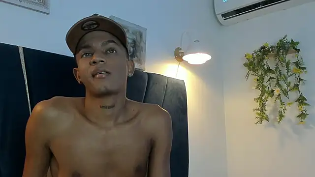 Nico_cum18