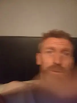 Bigdxxx11x live cam