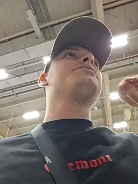 _ottis_ (Ask my age) - I stick my fingers up my ass in the mall
