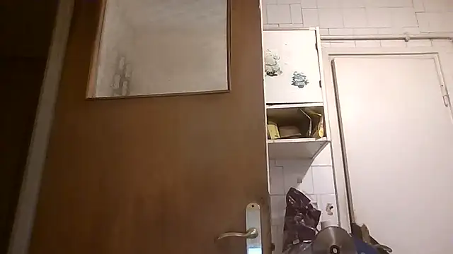 mariusica1@xh live cam