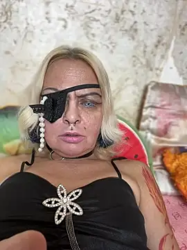 Gardener_of_Illusions live cam