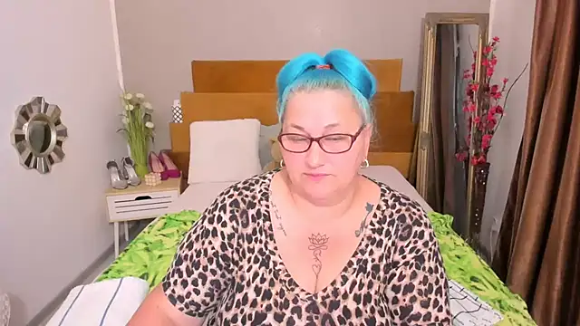 Sugarmommy_69X live cam