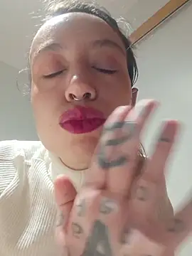 Smamalda65 - Female webcam sex chat