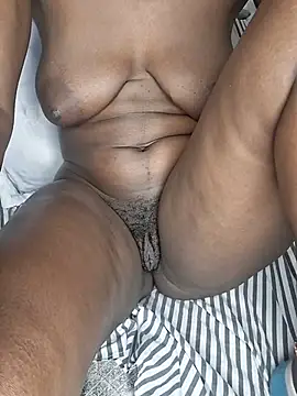 SexyBootyAlien live cam on StripChat
