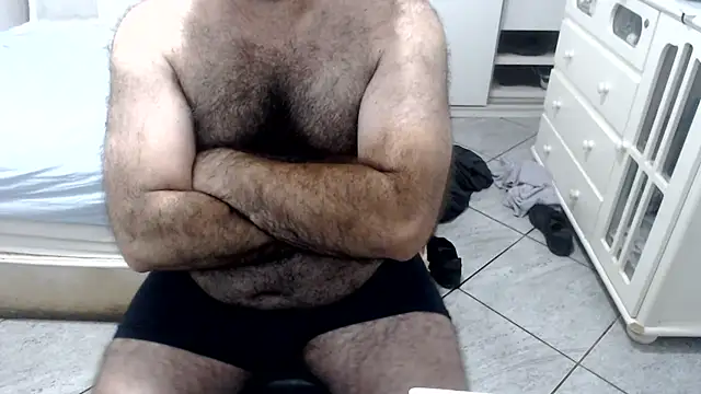 MysterBearMG live cam