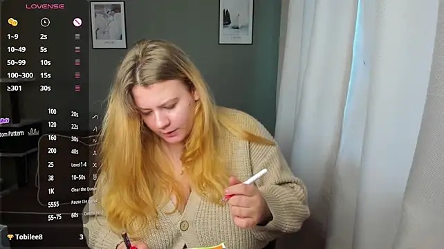 MariaStuart live cam on StripChat