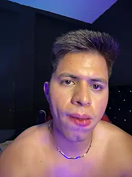 Niicky1_ live cam on StripChat