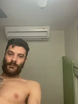 victor9333 (M young) - 250