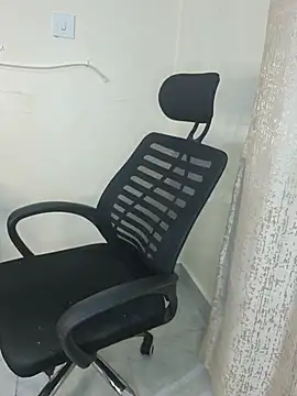PrettyThicc1 webcam stripchat model stream image