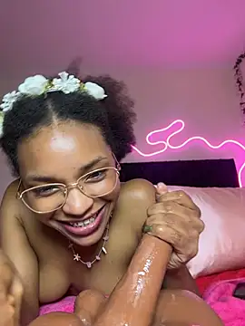 ebony_love07 (F young) - 😈ride your big dick😈