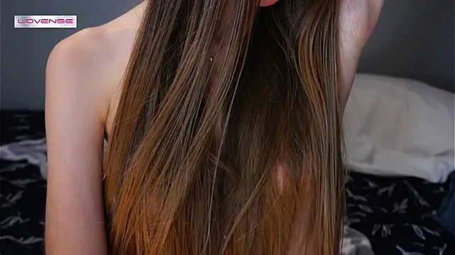 HermaFrain live cam on StripChat