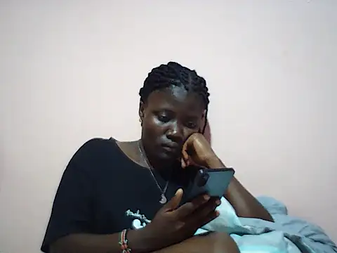 Hot_booty1 live cam on StripChat