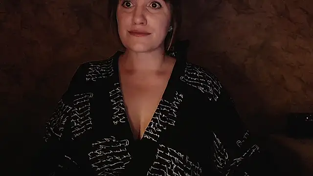 _letty_ live cam on StripChat