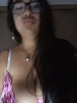 Aishah_kiss
