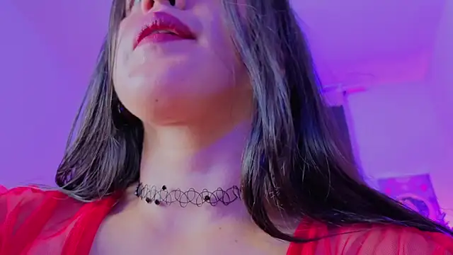 naharasoller live cam on StripChat