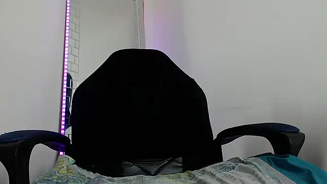 Nash_fit18 live cam