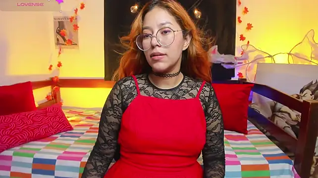 Juless_x live cam on StripChat