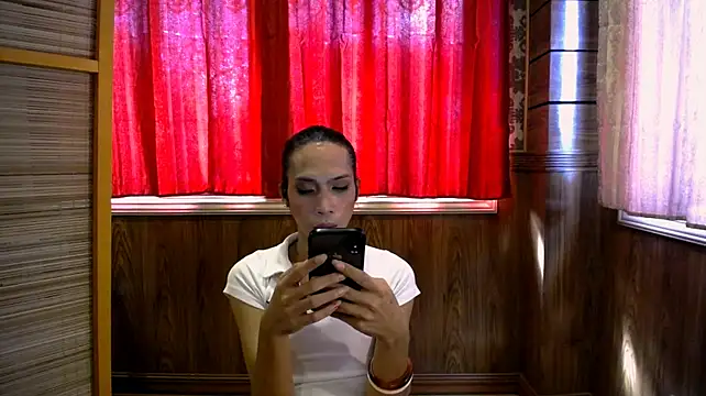goddess_ashanti live cam on StripChat