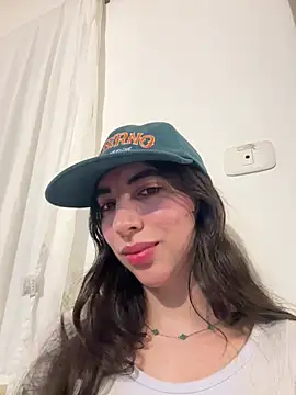 valeriahornier live cam