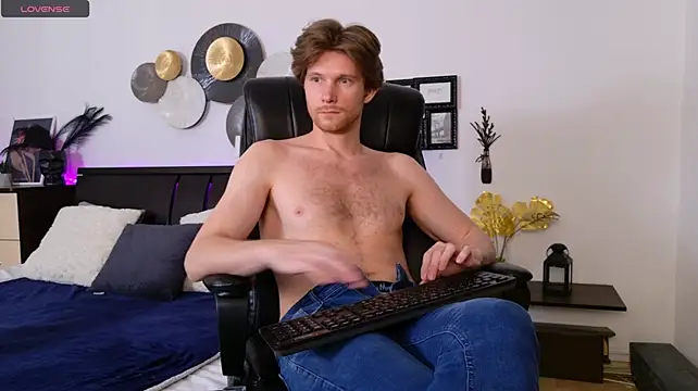 Eddie_Baker