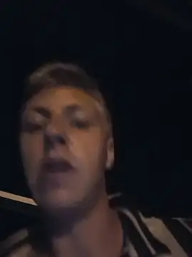 W3rtzuio's live stream