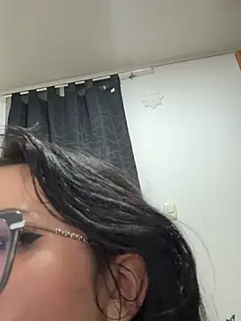 Vi_anayaa