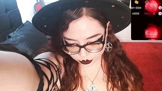 alicce_moon_