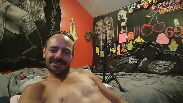 DaddyAndSplashQueen live cam on StripChat