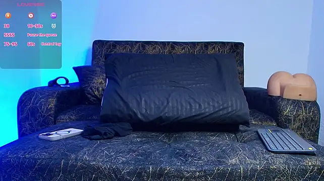 BrayaanFit live cam on StripChat