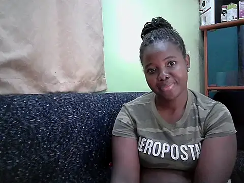 Vionababy live cam on StripChat