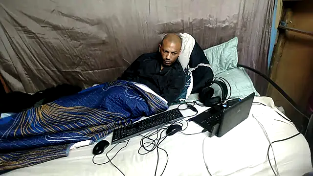 Camodick live cam on StripChat