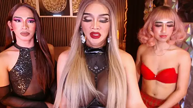 PrettyHorseCockTrans