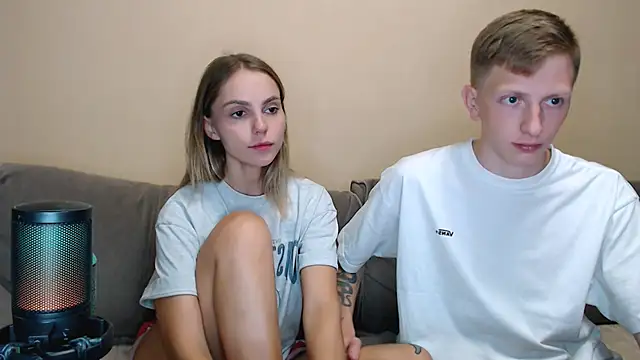 juliaanddima (G young) - show ass doggy