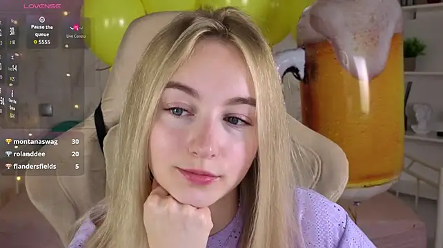 Shy_Polly