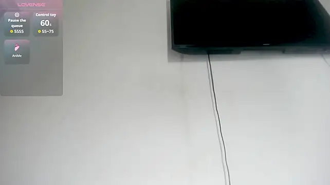 Fox_Loves live cam on StripChat
