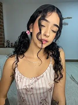 RosseMelody live cam on StripChat