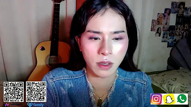 chakababe live cam on StripChat