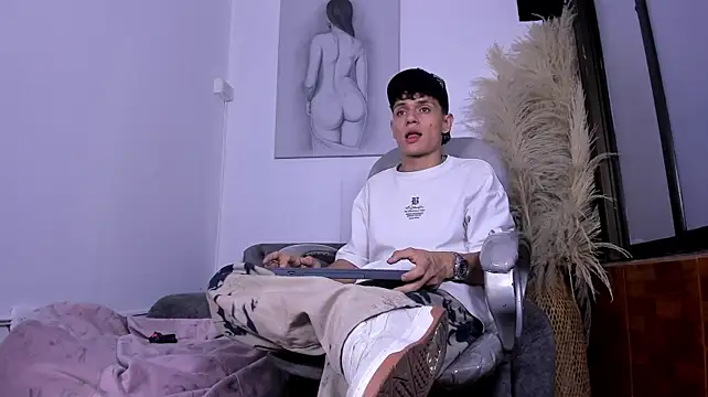 Hydan_ live cam on StripChat