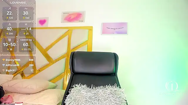 ChannelssDiirty live cam on StripChat