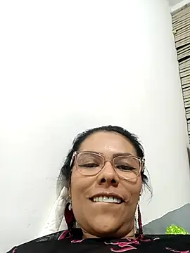 Dimar83 live cam on StripChat