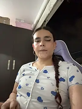 La-Gatiita-trans